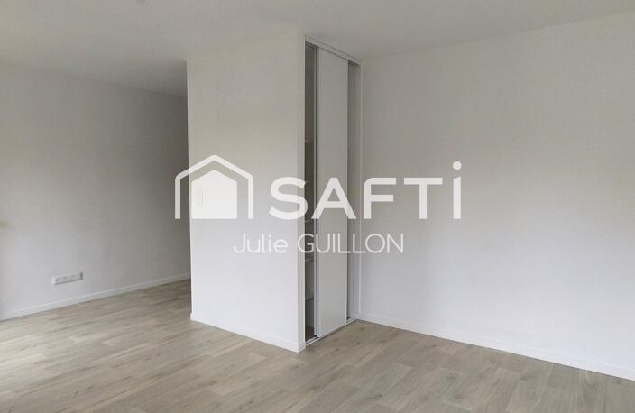 Studio 2023 proche IUT  forte demande — photo 3