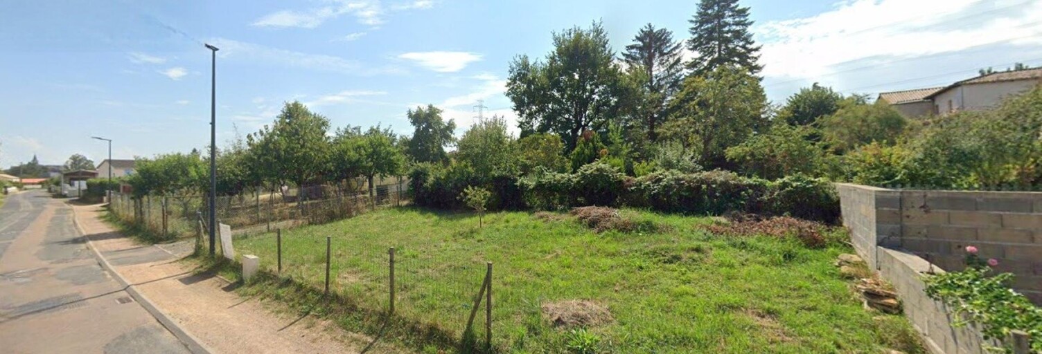 Terrain  610 m² à vendre à La Chapelle-de-Guinchay (71570)