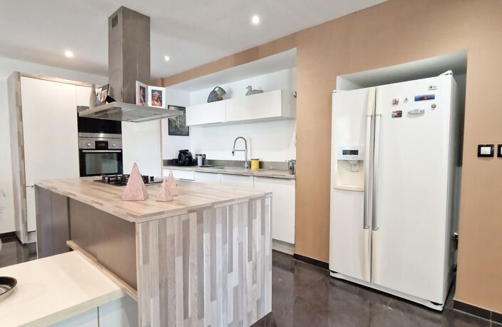 Vente Maison/villa 4 pièces — photo 5