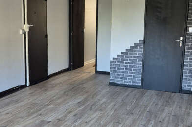 Appartement 3 pièces 710 €