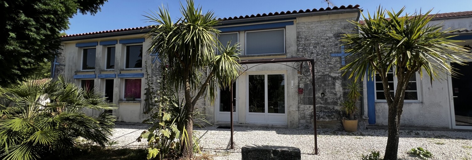 Maison 4 Pièces 173 m² à vendre à Geay (17250)