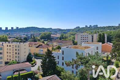 Appartement 3 pièces 180000 €