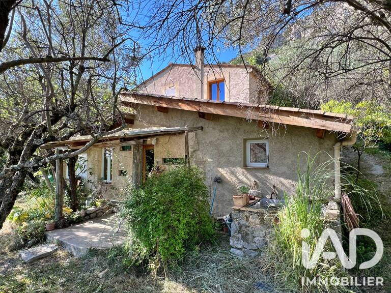 Vente Maison/villa 3 pièces — photo 1