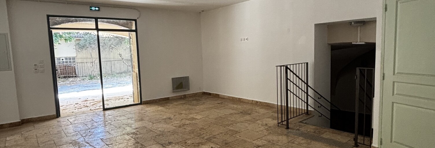 Divers 4 Pièces 300 m² à vendre à Pélissanne (13330)