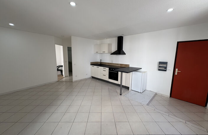 AGEN - APPARTEMENT - 45.15 M2 - 2 PIECES — photo 3