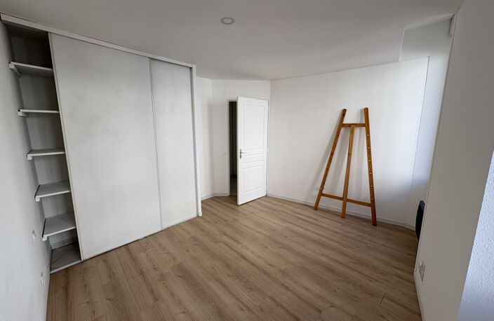 AGEN - APPARTEMENT - 45.15 M2 - 2 PIECES — photo 4
