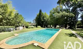 Maison 20 Pièces 335 m² à vendre à Le Luc (83340)