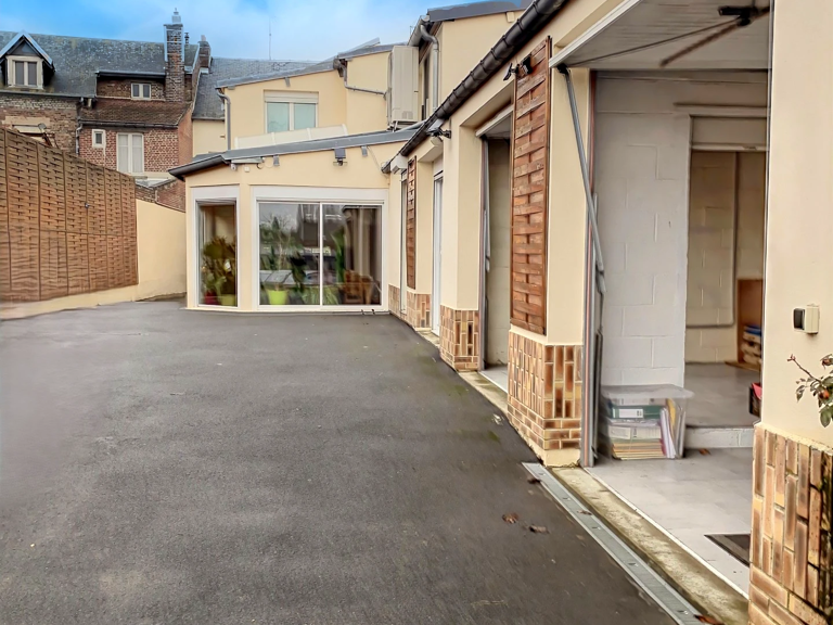 Vente Maison de ville 8 pièces — photo 1