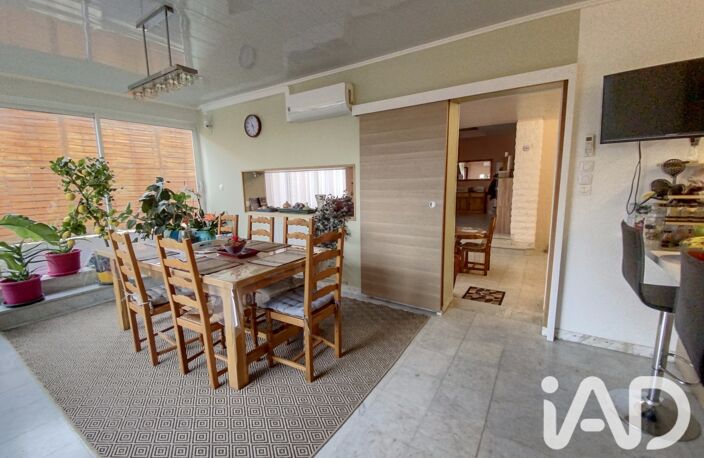 Vente Maison de ville 8 pièces — photo 2