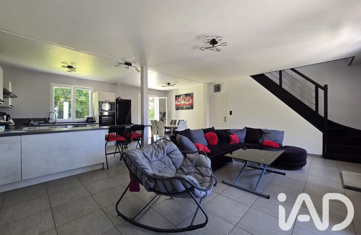 Vente Maison/villa 7 pièces — photo 4