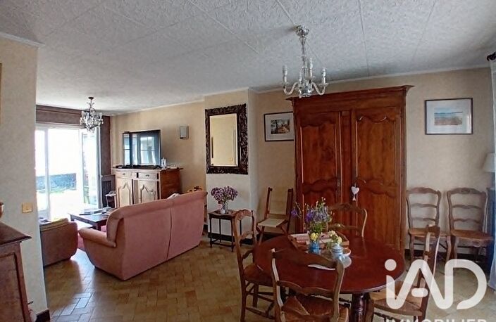 Vente Maison/villa 5 pièces — photo 2