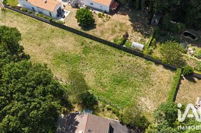 Terrain  85600 €