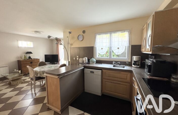 Vente Maison/villa 5 pièces — photo 3