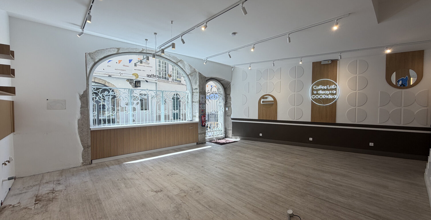 Local Comercial 121 m2 — photo 1