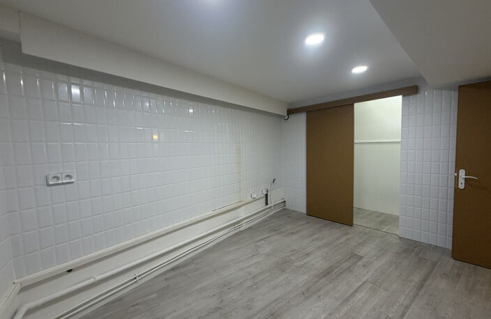 Local Comercial 121 m2 — photo 4