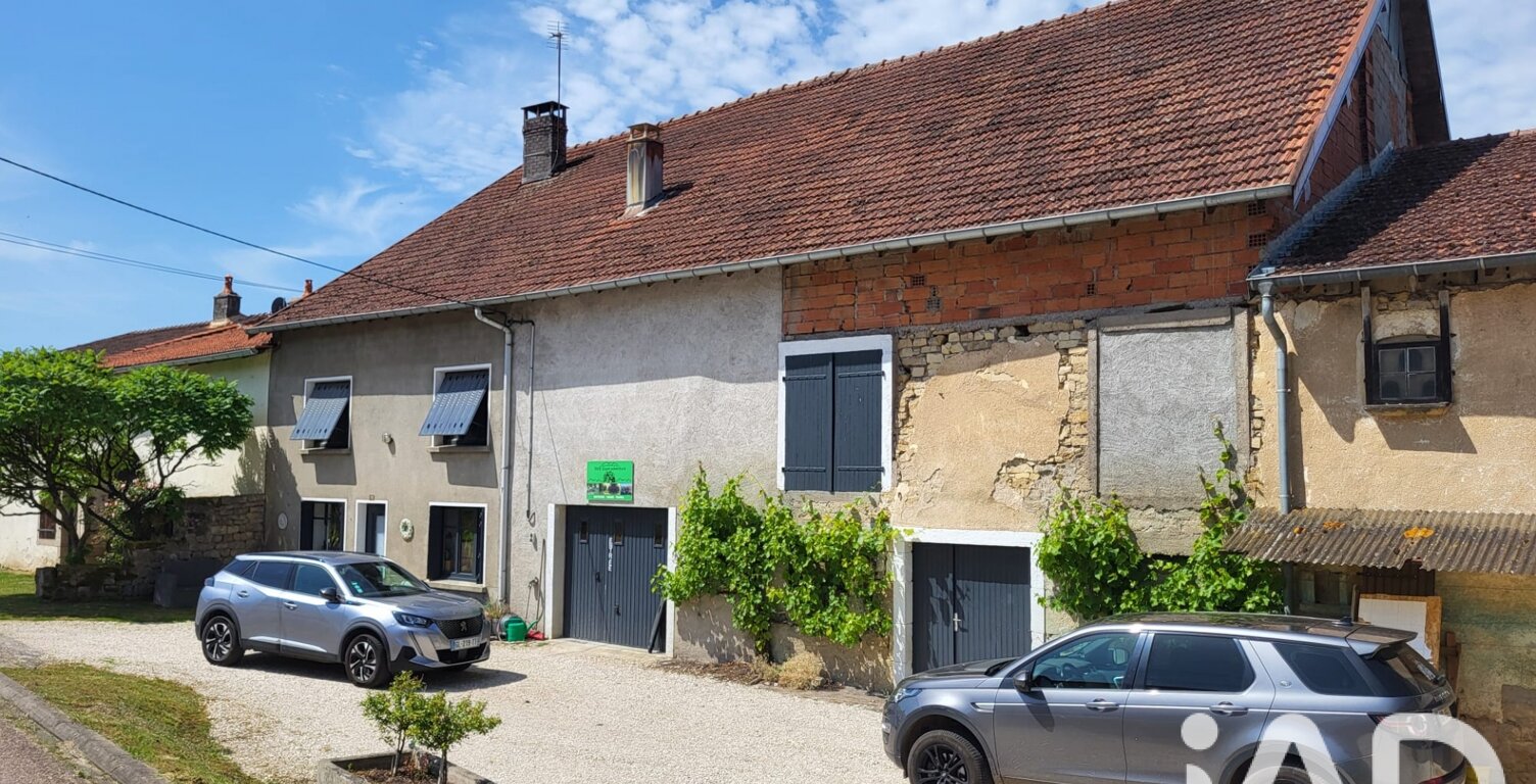 Vente Maison/villa 8 pièces — photo 1