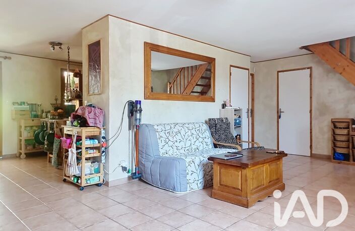 Vente Maison/villa 8 pièces — photo 3