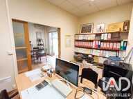 Vente Garage 696 m&sup2; — photo 3