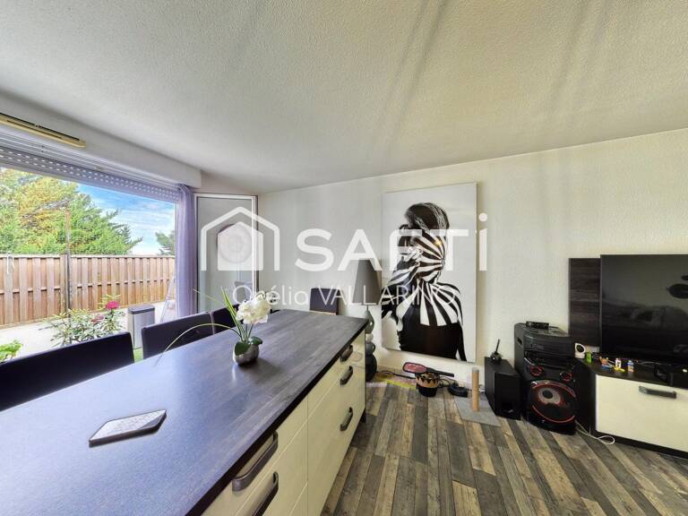 T2 avec balcon et piscine, Résidence sécurisée — photo 1