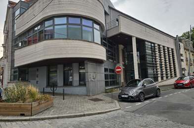 Immeuble  875500 €