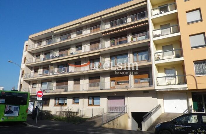 Quartier Seille - Place en sous-sol — photo 2