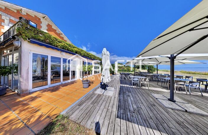 Restaurant avec vue exceptionnelle sur l'estuaire — photo 3