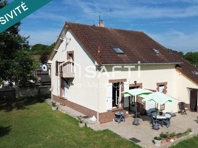 CERNOY-EN-BERRY : Maison de maçon de 119 m², 5 chambres, terrain clos et arboré de 929 m² — photo du bien