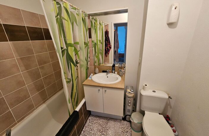 Appartement F2 40 m² Hauterive avec jardin — photo 4