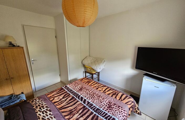 Appartement F2 40 m² Hauterive avec jardin — photo 5