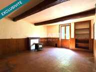 SAINT-DIDIER-EN-BRIONNAIS  Ancienne fermette à rénover sur plus de 8 000 m² de terrain avec mare — photo 3