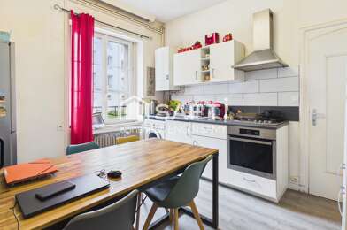 Appartement 9 pièces 172900 €