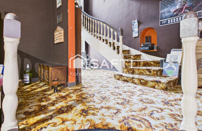 Lot de 2 appartements avec grand sous-sol  Important projet de rénovation — photo 2