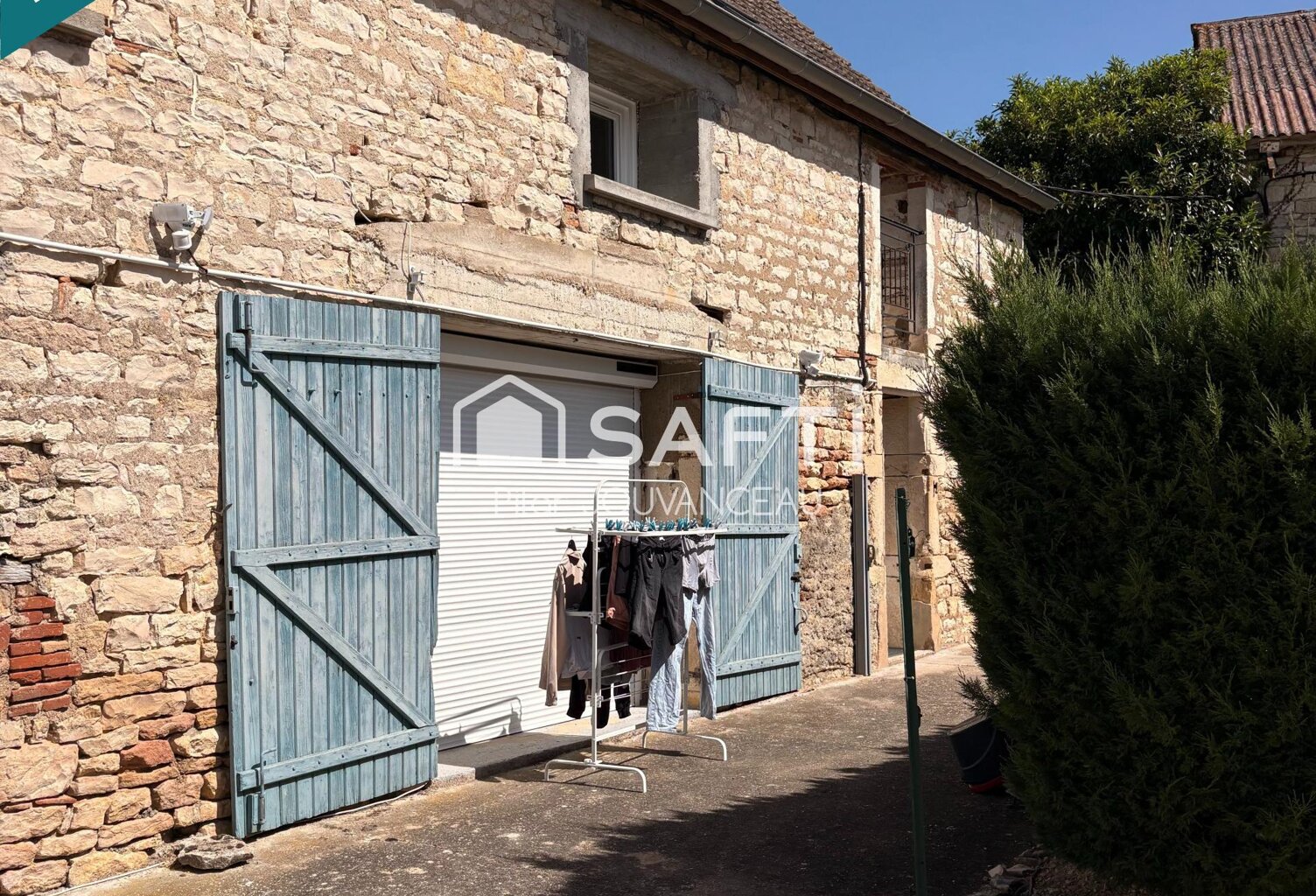 FONTAINE 71150 - ENSEMBLE IMMOBILIER - HABITATION RENTABILITÉ ET FORT POTENTIEL — photo 1
