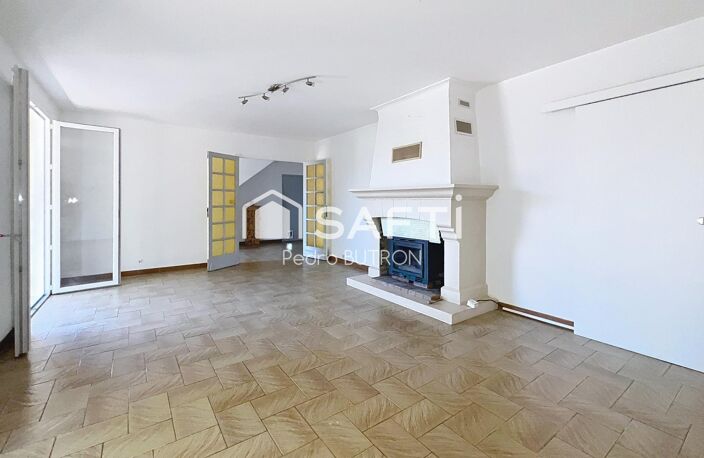 Maison à Tilhouse 204m² terrain et dépendances — photo 3