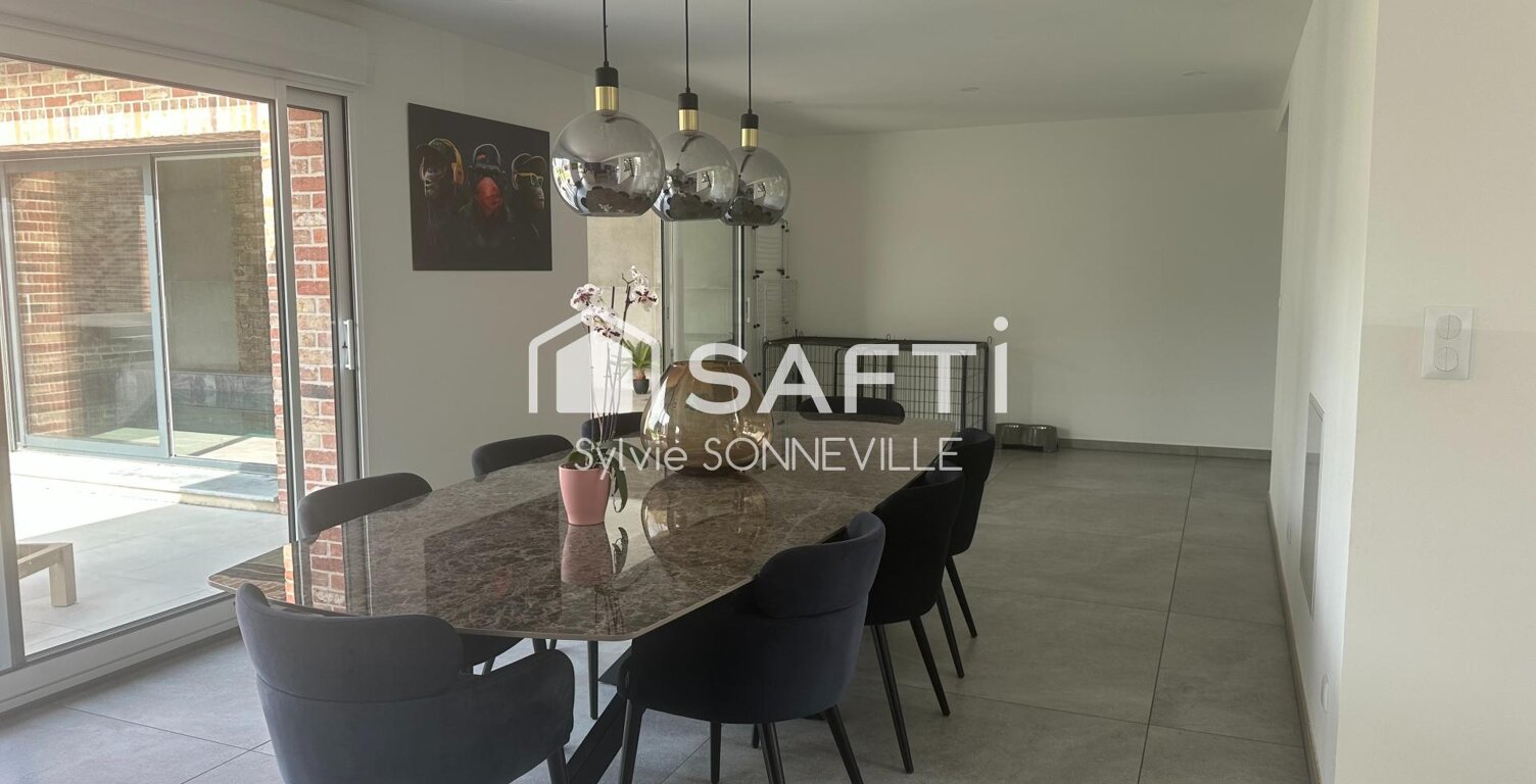 Maison d'exception avec piscine intérieure — photo 1