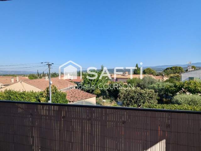 Appartement 4 pièces en vente à Pertuis — photo du bien
