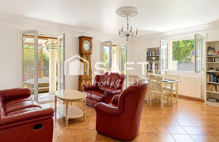 Maison familiale avec jardin et dépendance — photo 2