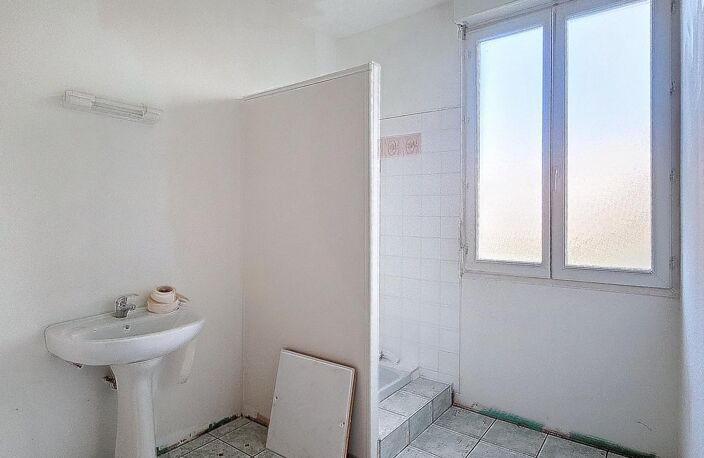 PREIGNAC maison à rénover — photo 2