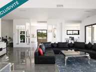 Maison contemporaine - 306 m² sur 4 024 m² — photo 2