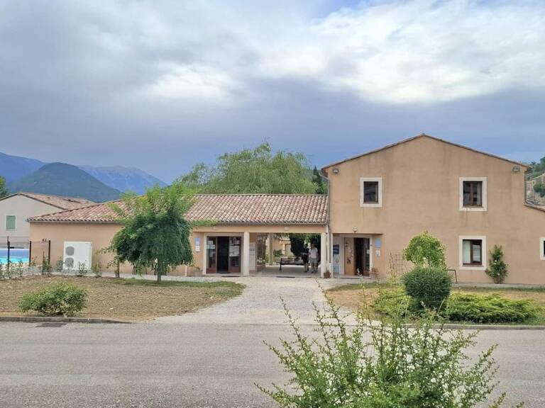 Appartement T2 à Montbrun les Bains — photo 1