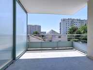 Centre ville, secteur et immeuble prisés, ascenseur, terrasse et vue — photo 4