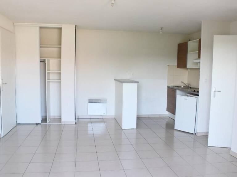 Appartement F2 Vichy 41 m² résidence recente 2007 et sécurisée — photo 1