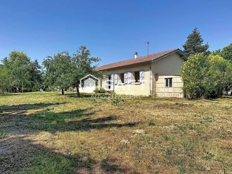Maison T5 au calme avec jardin et garage — photo 1
