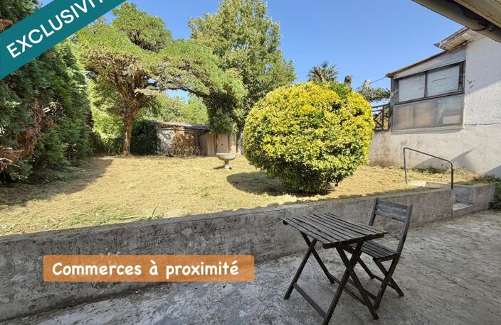 MAISON DE VILLE AVEC JARDIN PROCHE COMMERCES — photo 2