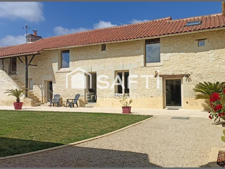 Corps de ferme de 7 pièces 180m2 environ 86200 LA ROCHE RIGAULT — photo 1