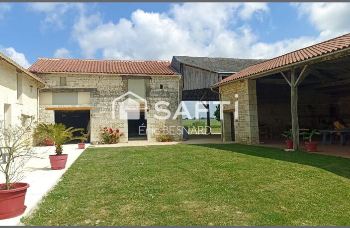 Corps de ferme de 7 pièces 180m2 environ 86200 LA ROCHE RIGAULT — photo 2