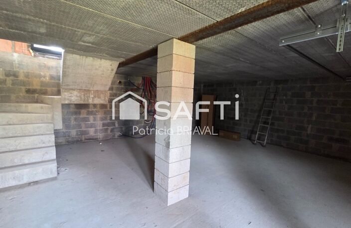 MAISON EN CLOS COUVERT — photo 4