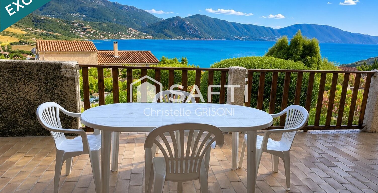 Villa de charme bord de mer au Golfe de Lava . — photo 1