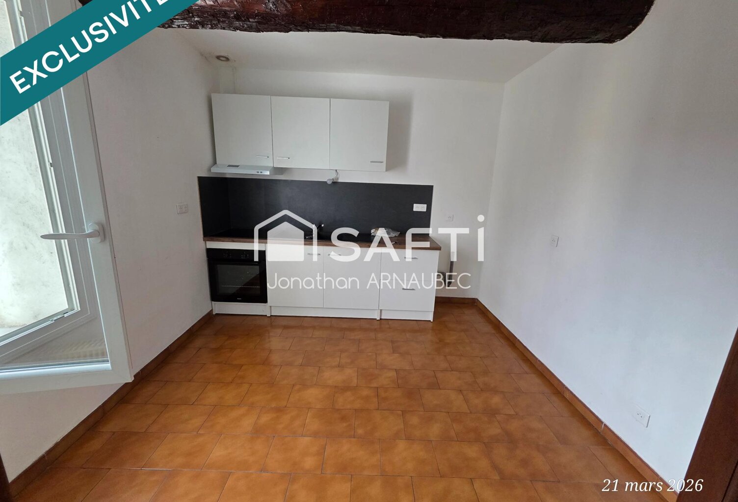 Immeuble de rapport avec 2 appartements et 2 locaux — photo 1