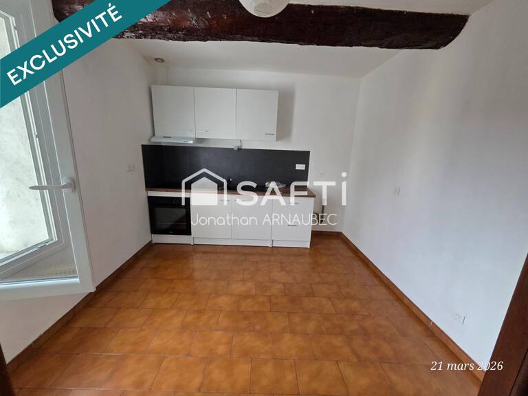 Immeuble de rapport avec 2 appartements et 2 locaux — photo 1